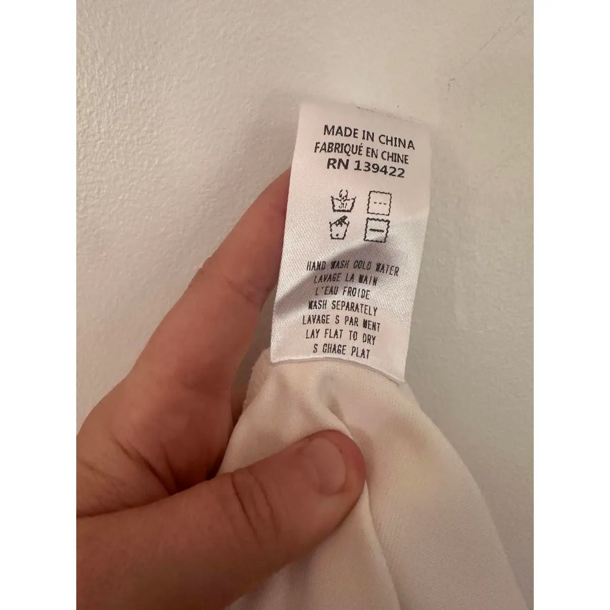 Tobi Asymmetrical White Mini Skirt Size M - Image 5