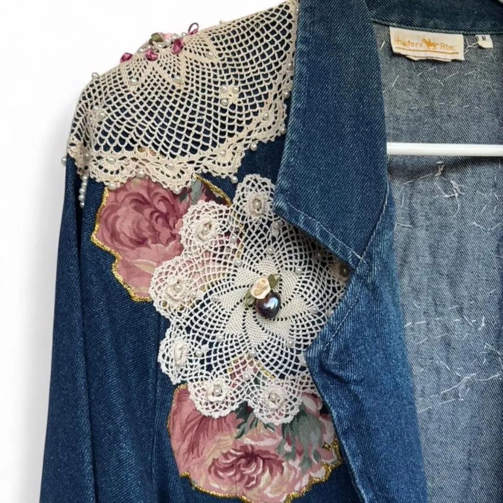 Eclectic Grandma Blazer with Doily Details Blue Size M - Image 2