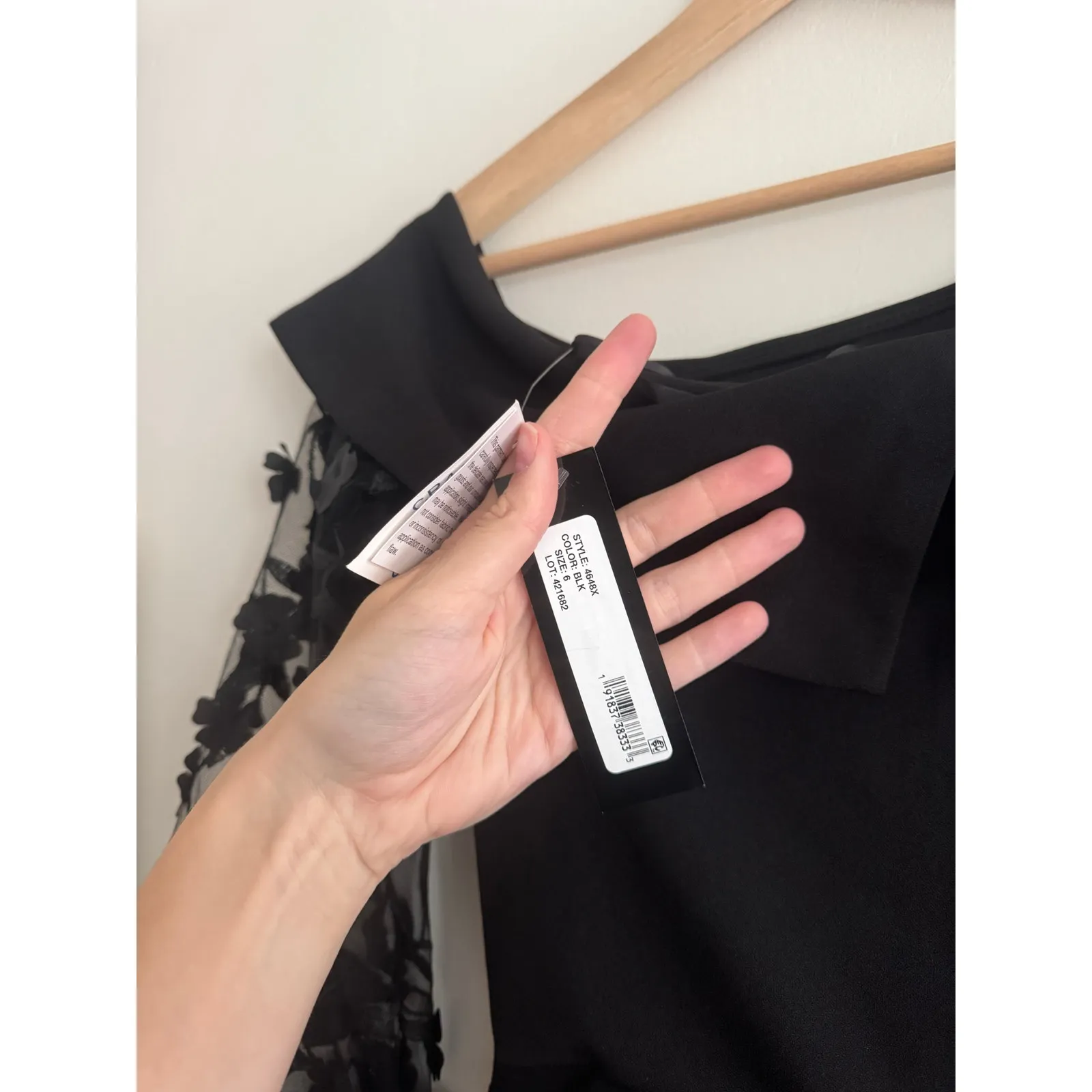 XSCAPE NWT Ariana Black Off the Shoulder Long Sleeve Scuba Crepe Dress Size 6 - Image 8