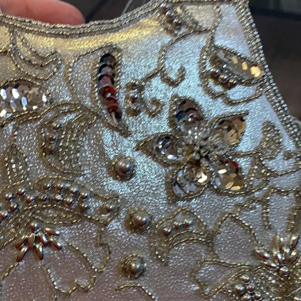 Daniel Ames Silver Sequin Small Purse with Handles and Strap - Image 7