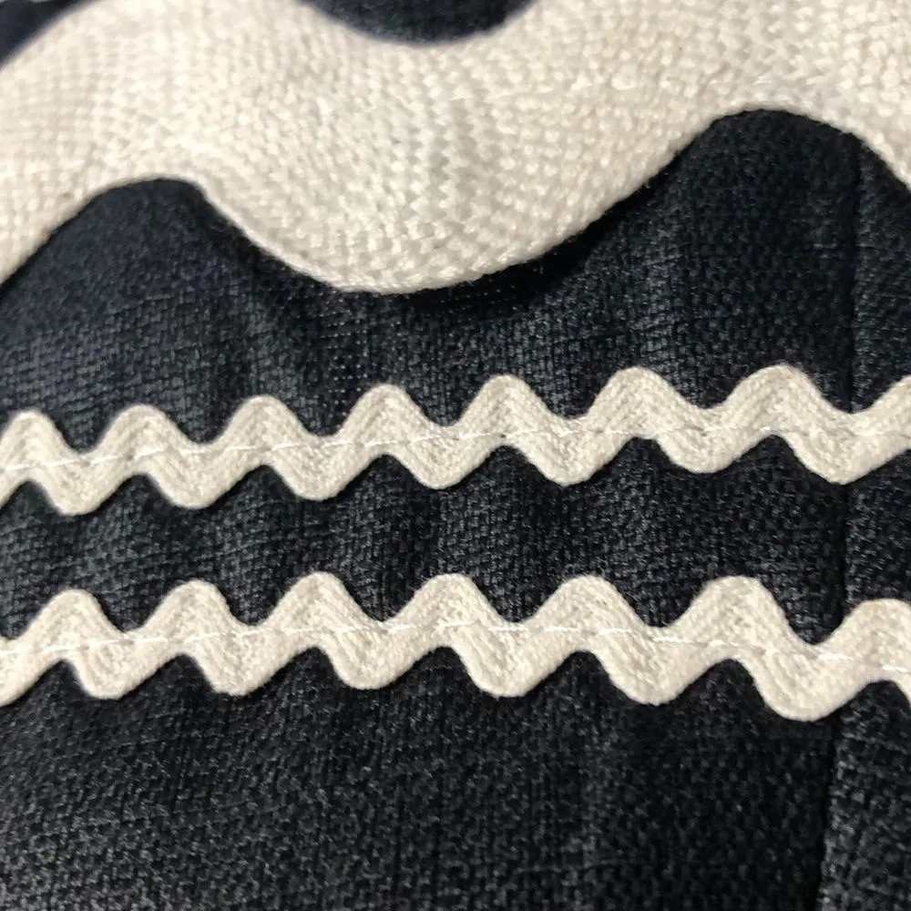 SHOSHANA Ric Rac Black Strapless Cocktail Dress Embroidery Accent Design Size 8 - Image 4