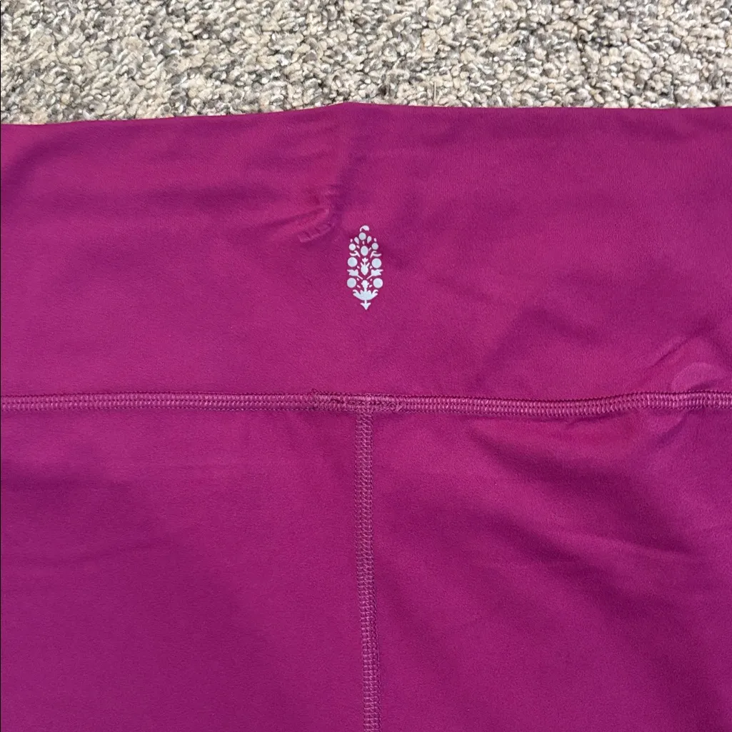 FP Movement Never Better Bike Shorts size large NWT - Image 5