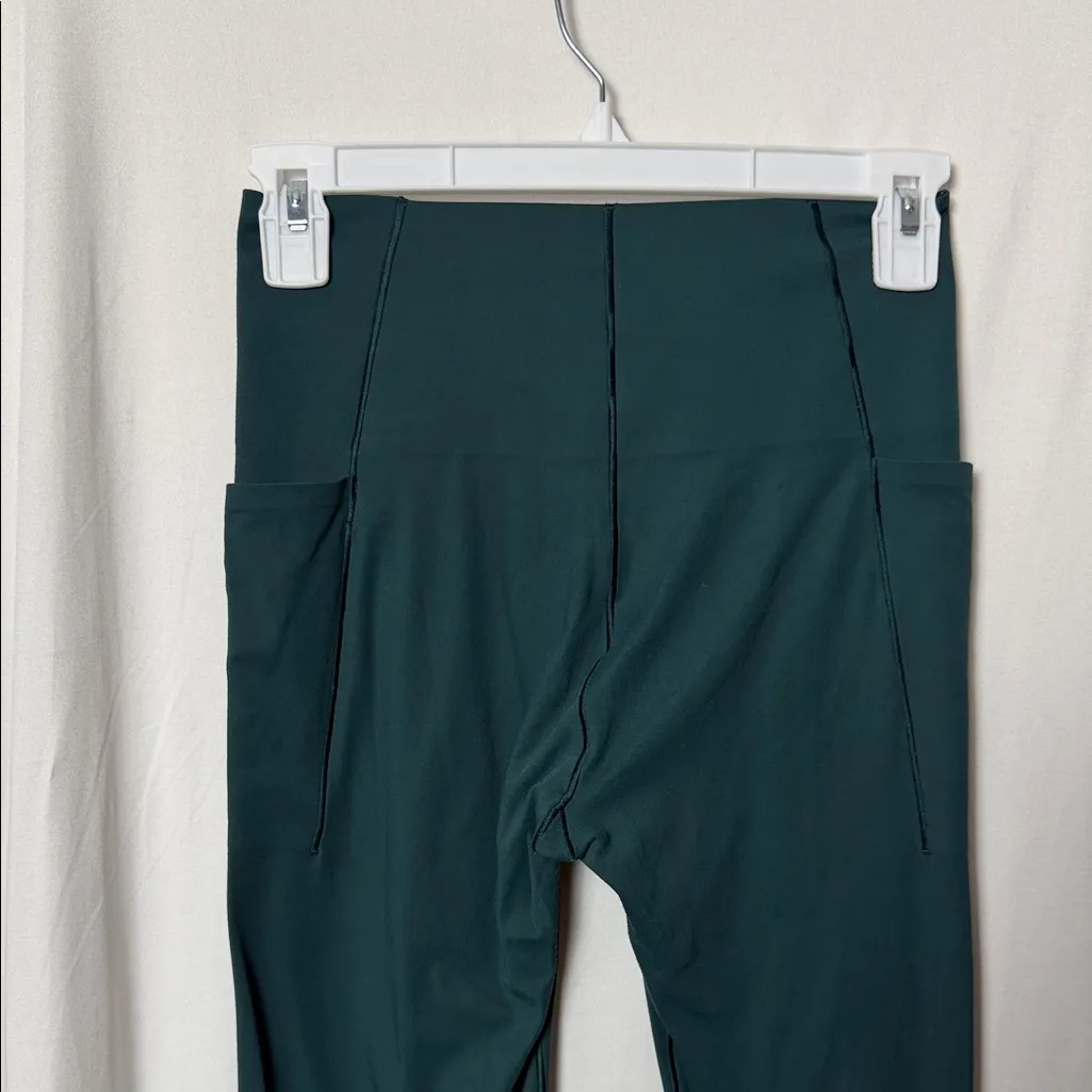 OFFLINE By Aerie Real Me XTRA High Waisted Hold Up! Pocket Legging Size Small - Image 8