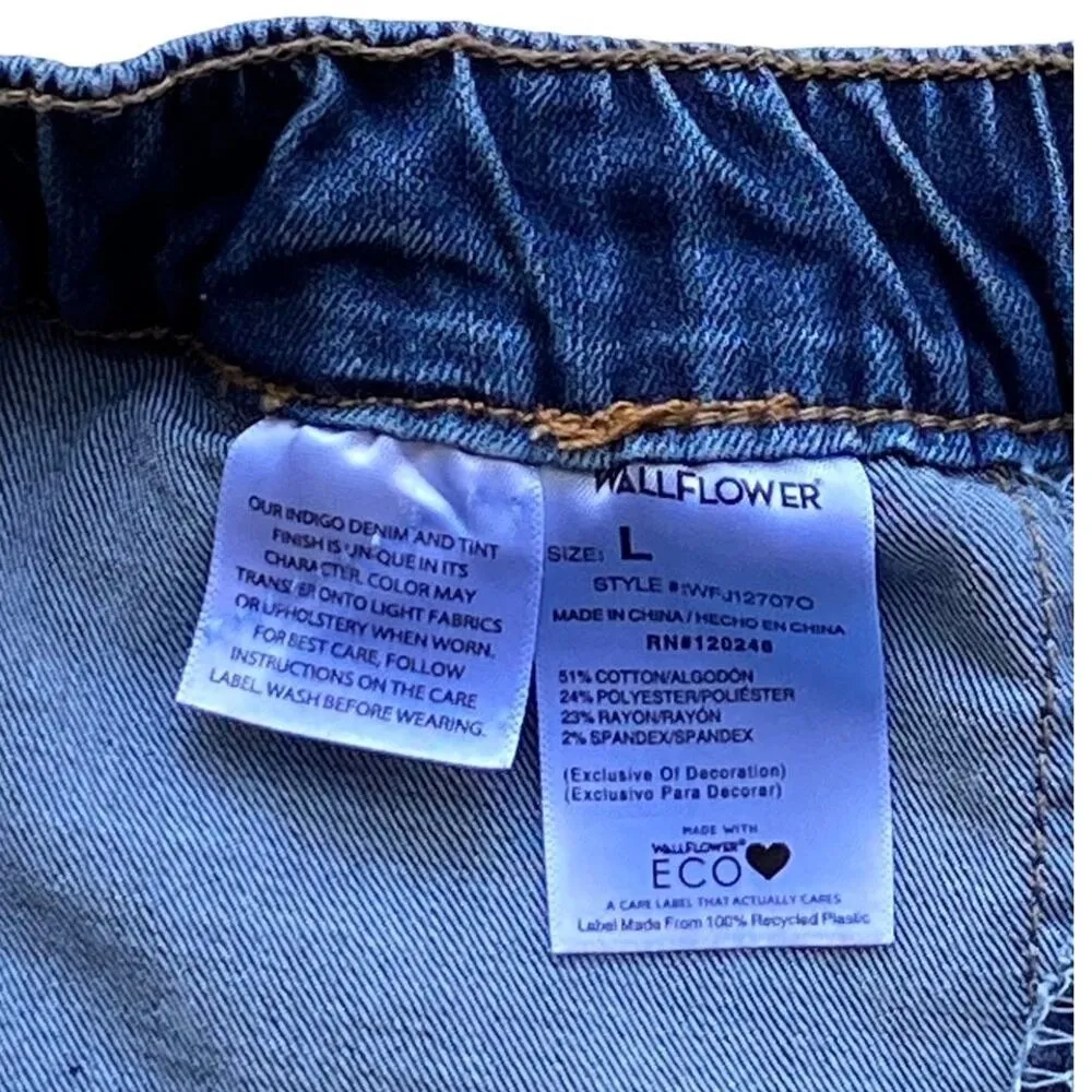 WALLFLOWER Denim Blue Jean Pull On Drawstring Summer Shorts ~ Womens Size LARGE - Image 3