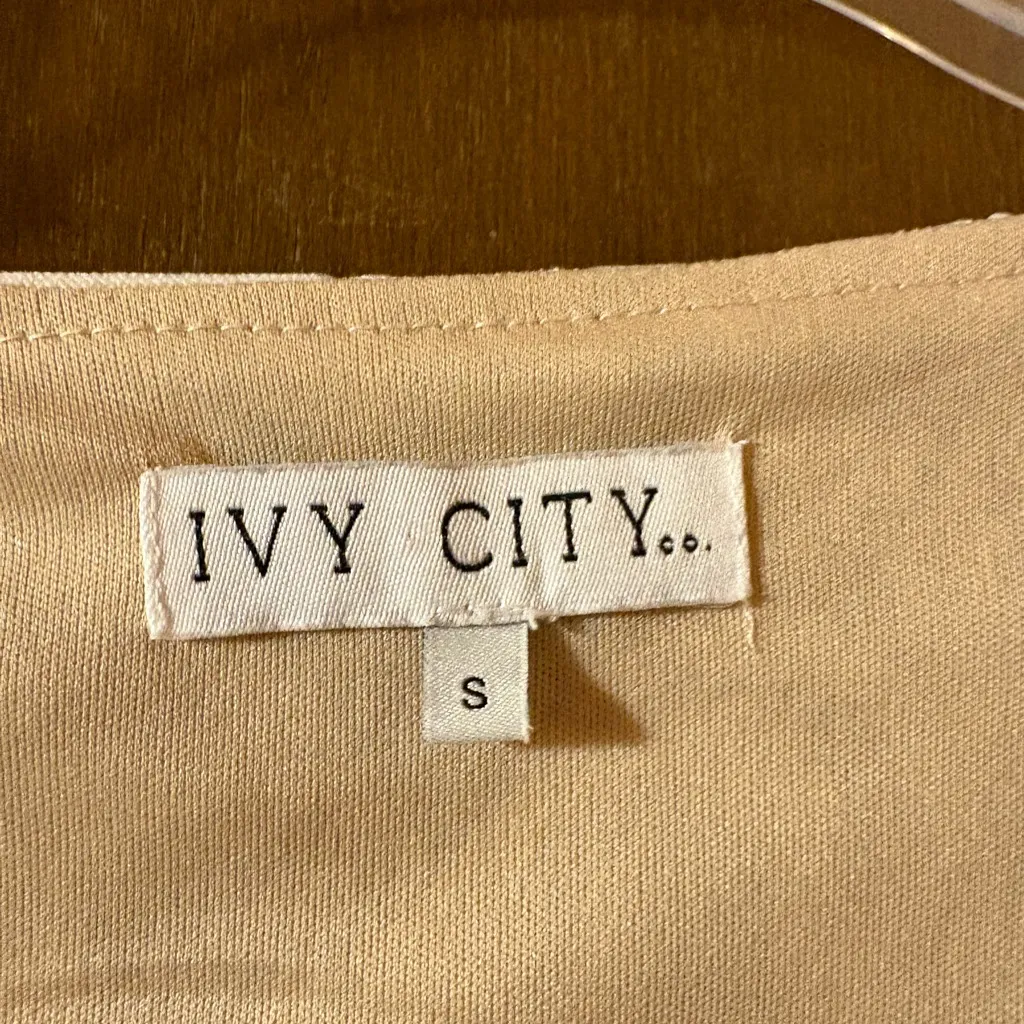 Ivy City Co. Monroe Lace Button Down Midi Dress in White - Image 5