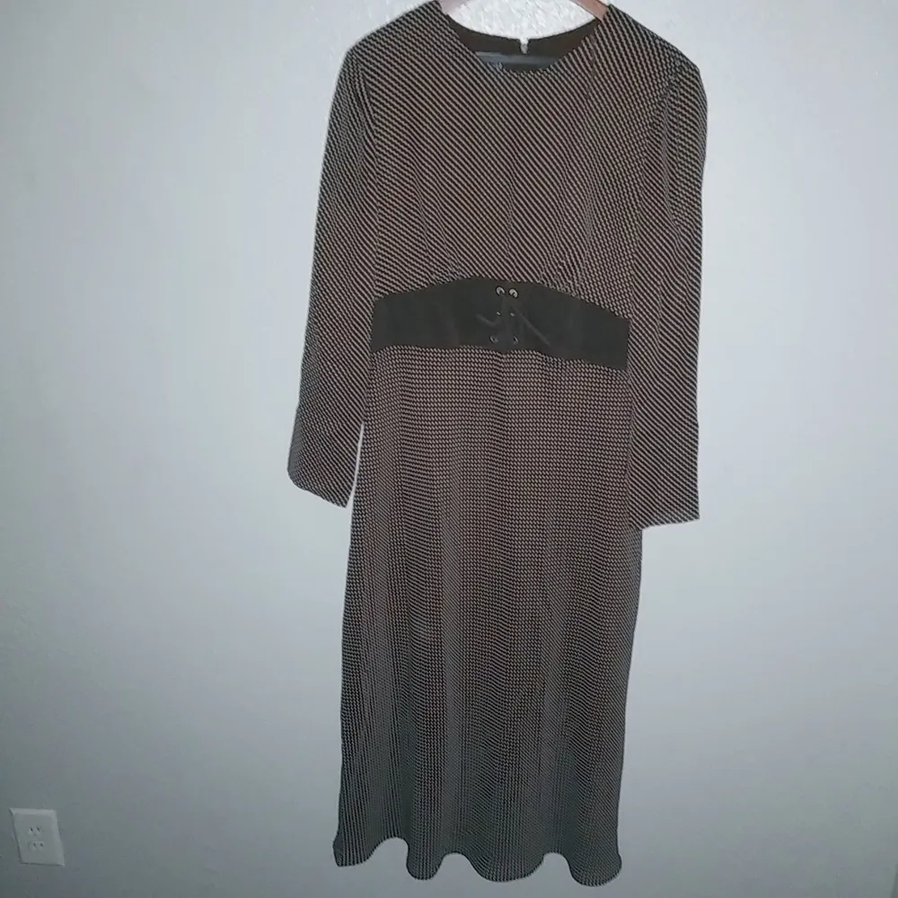 LNY Lennie 16 Gwennevere Cappuccino Dot Dress Plus White - Image 10