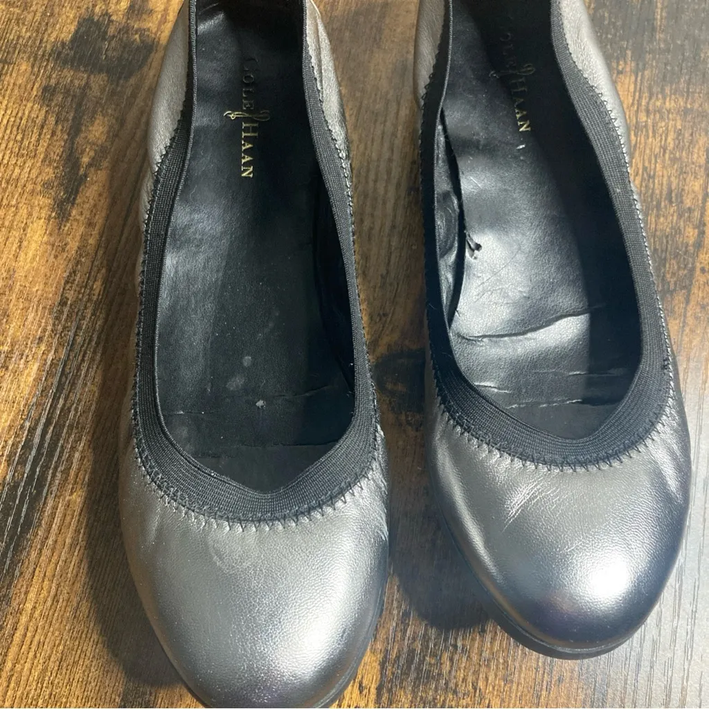 Cole Haan Gilmore ballet flats 7 silver metallic leather - Image 2