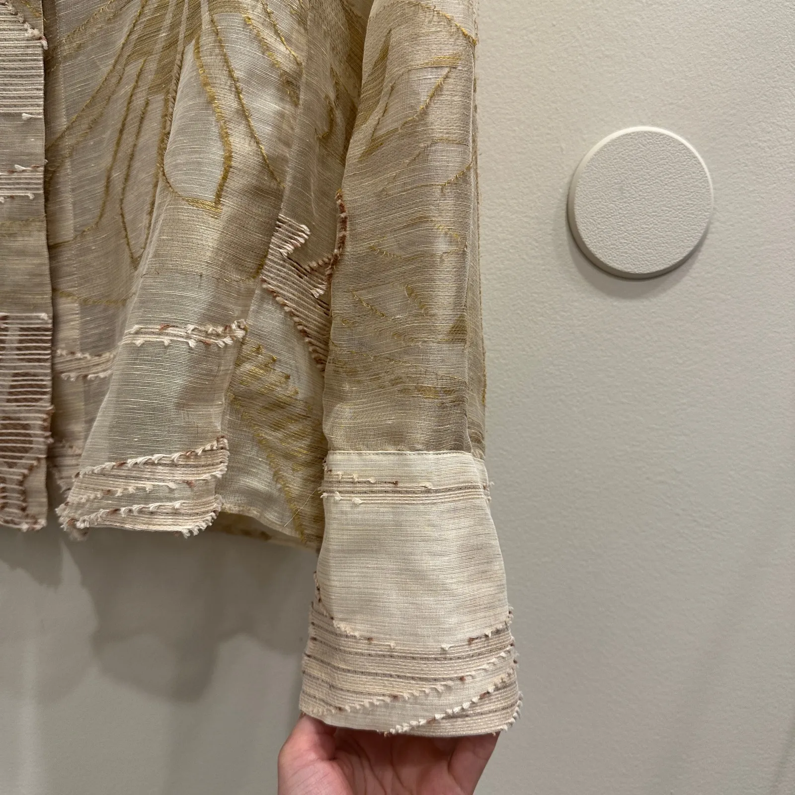 Akris Sheer Linen Silk Cotton Embroidered Abstract Boho Blouse Beige Gold Size 8 - Image 8