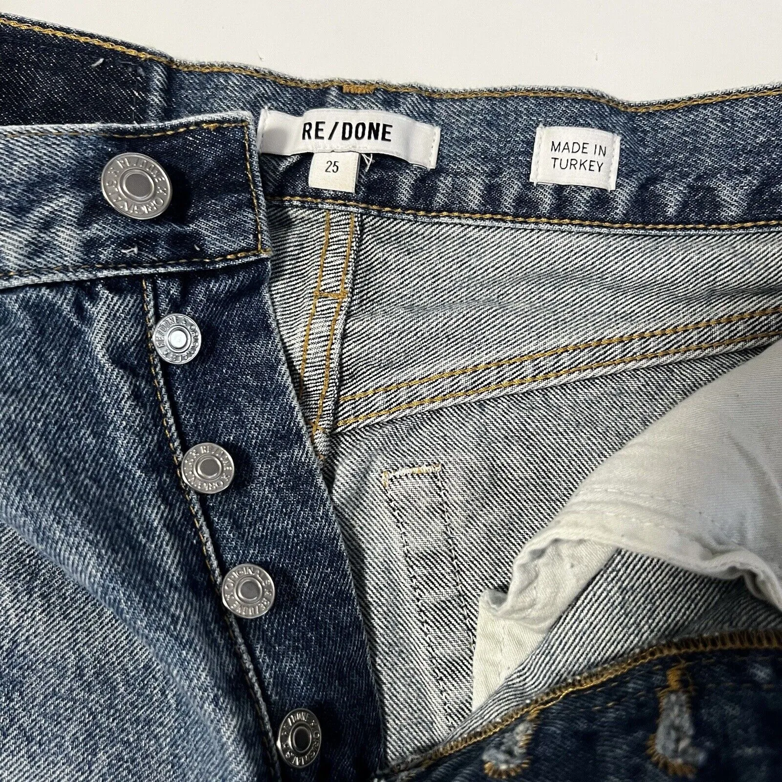 REDONE Sz 25 90s High Rise Loose Straight Leg in Light Worn Blue Distressed - Image 5