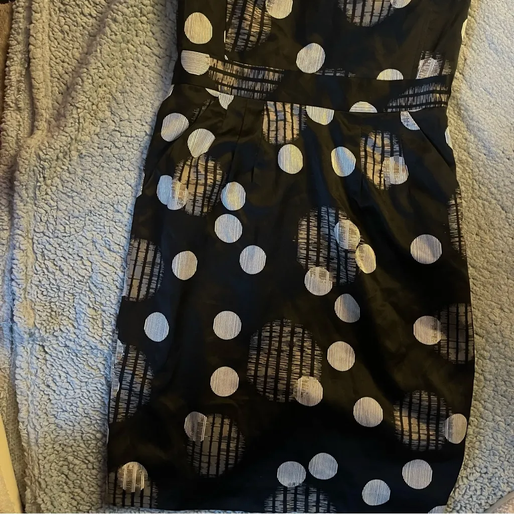 Banana Republic Women's Black White Strapless Poka Dot Print Mini Dress Sz 2 - Image 4