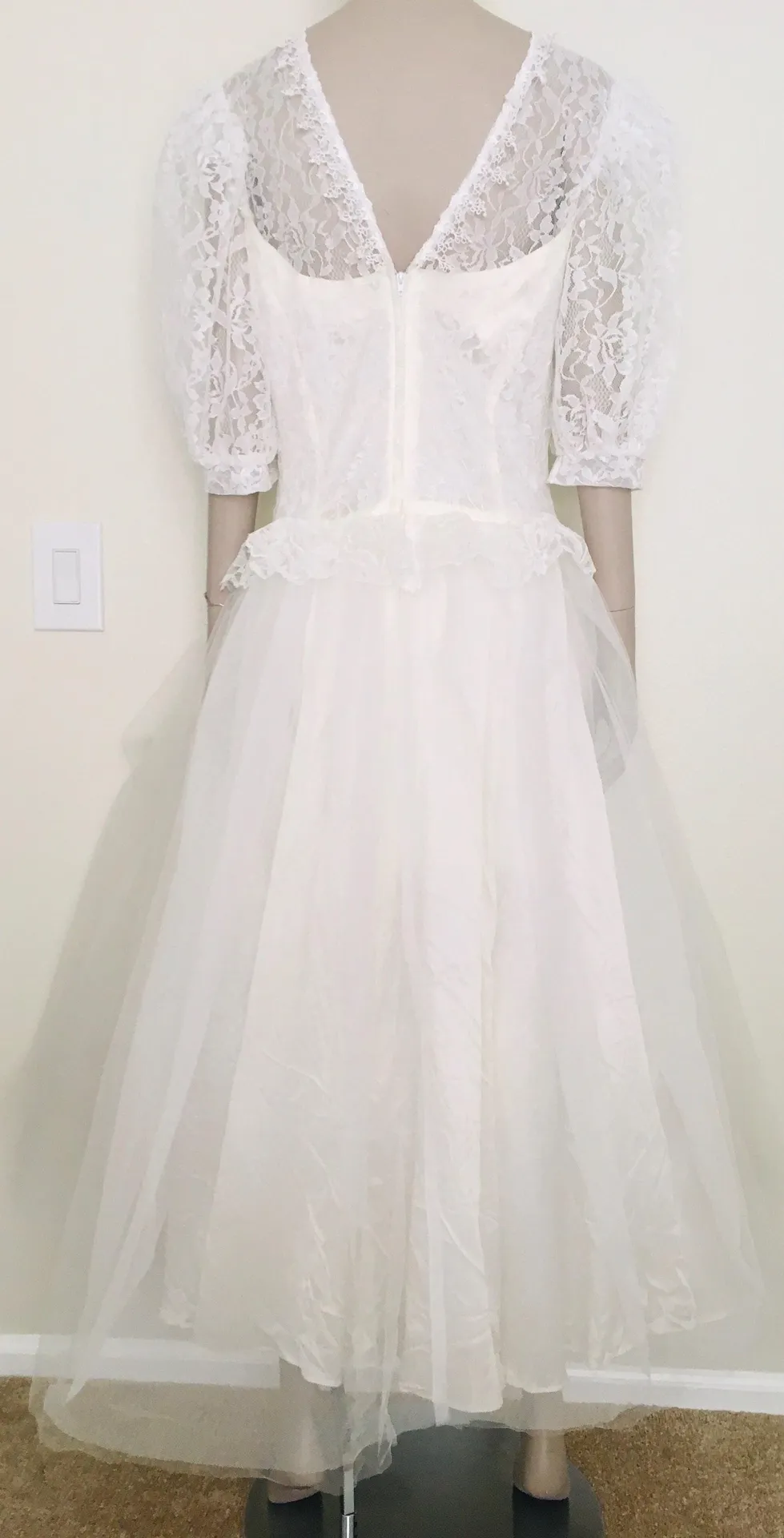 Vintage  Gunne Sax Wedding Dress - Image 2
