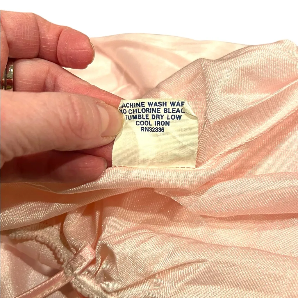 3 Pc 60’s Shortie Nightgown & 2 Robes Pink Medium lace Nylon Denise Lingerie - Image 4
