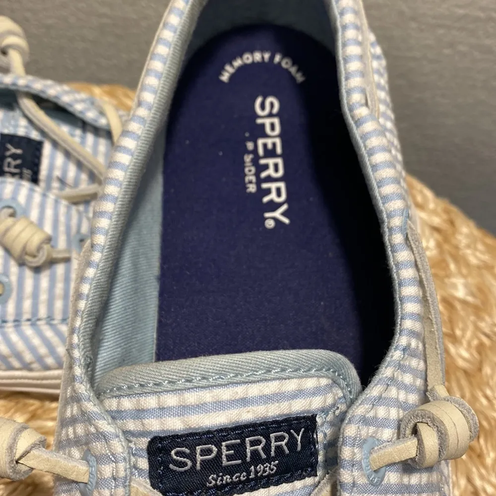 Sperry womens white and blue striped slip on  size 8.5 - Image 6