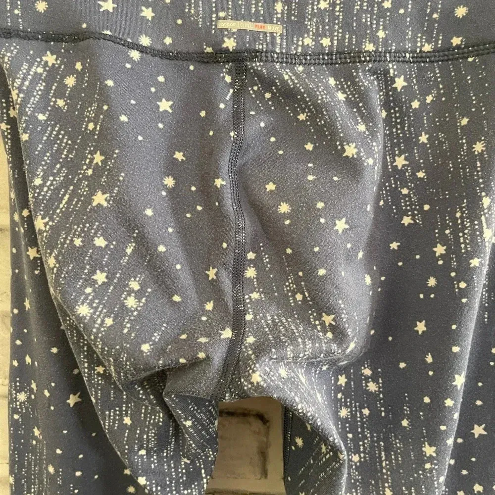 Aerie Chill Play Move Hot blue sky stars high waist 7/8 leggings small - Image 4