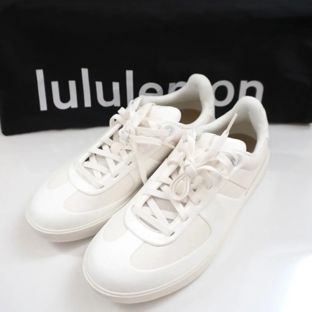 Lululemon Cityverse White Sneakers size 7 white white, NEW WITH box and dust bag - Image 2