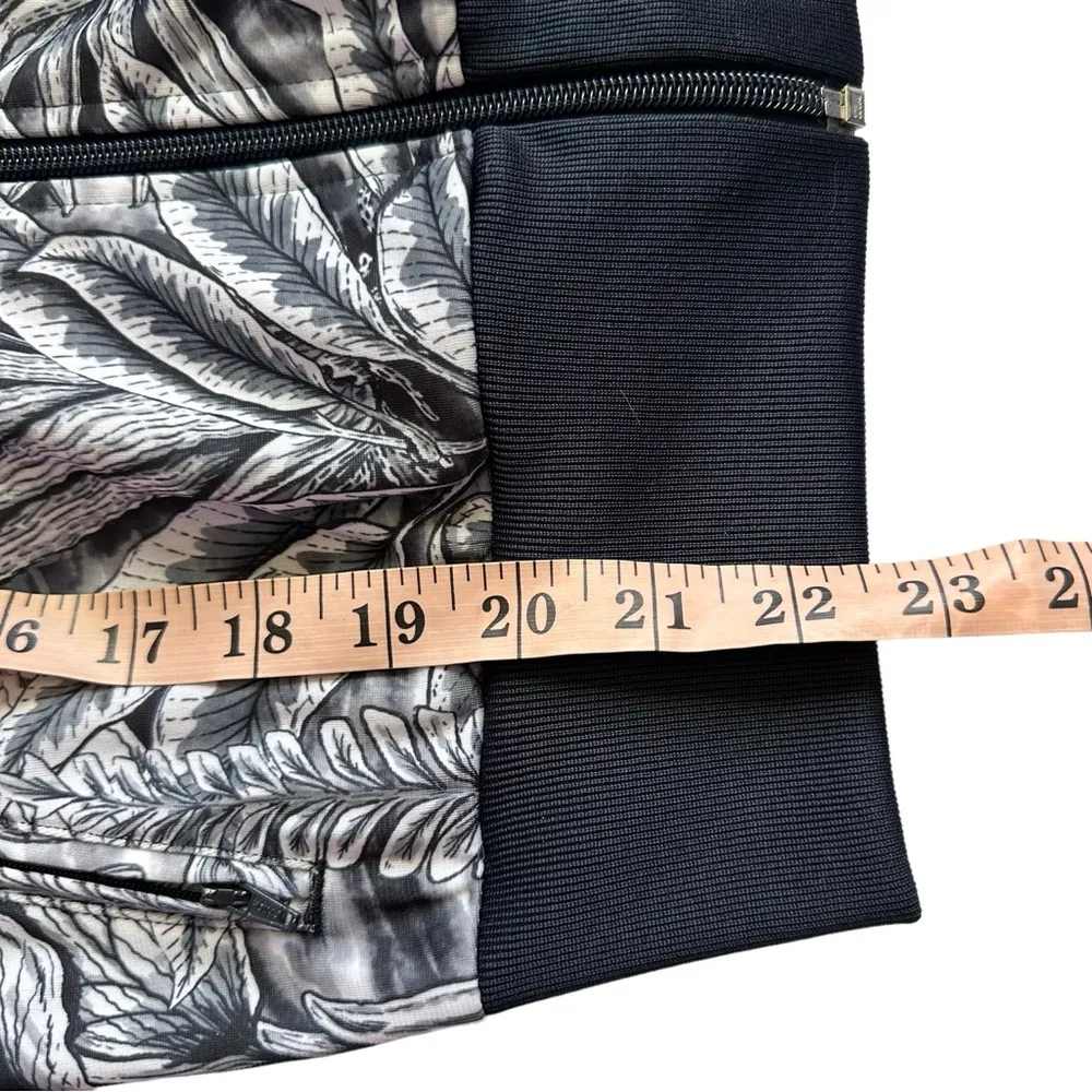 Adidas Originals Florera Water Jungle Black White Grayscale size extra smalll - Image 5