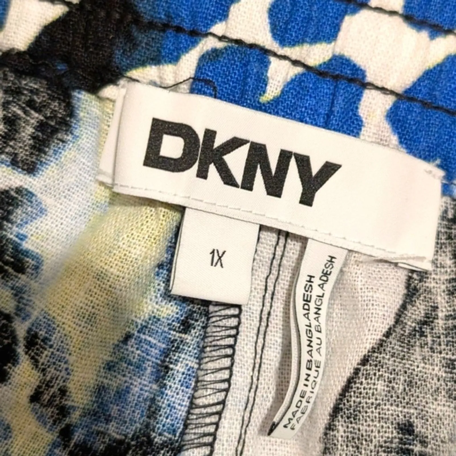 🆕 DKNY Linen Pants Plus 1X Blue Black Print Cropped Wide Leg Pants NEW NWT - Image 2