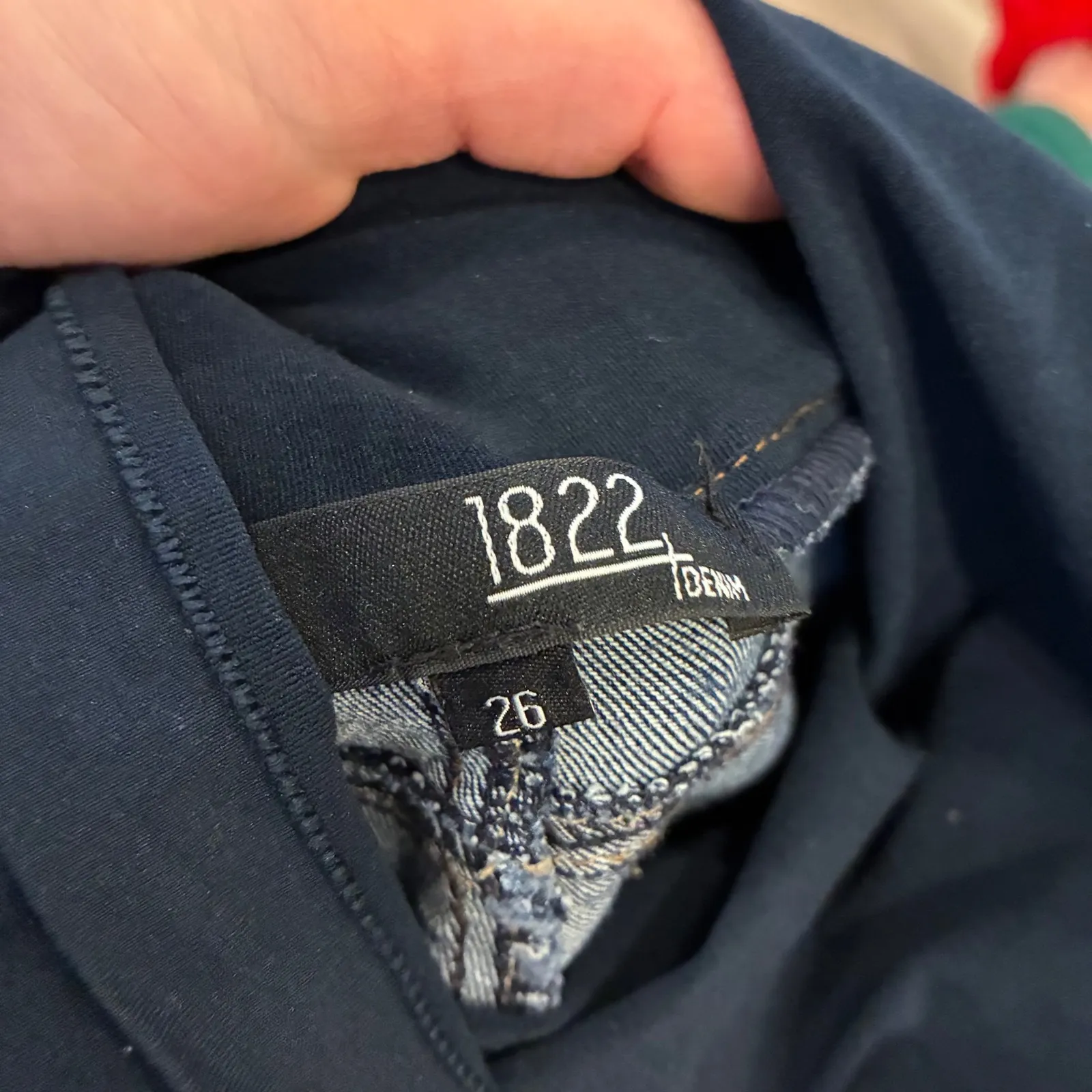 1822 Denim Maternity Jeans Dark Wash Size 26 Skinny‎ Leg Over Belly - Image 3