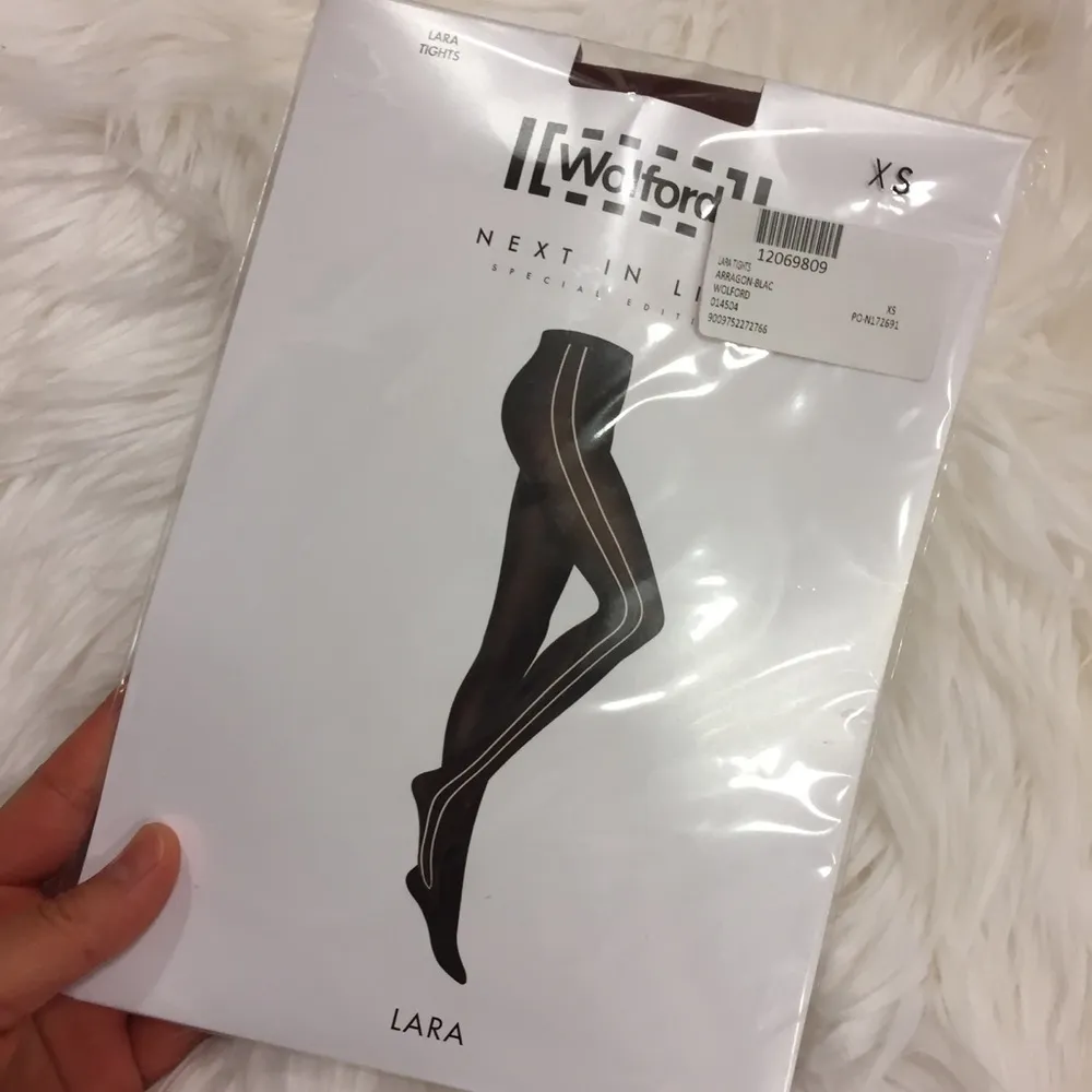 Wolford opaque straight line Tights. Xs. - Image 3