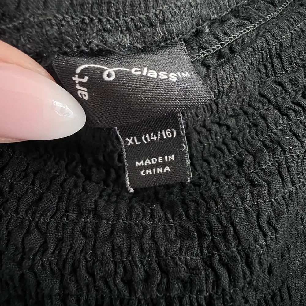 Art classs Black Puff Sleeve Top blouse women short sleeve size XL - Image 3