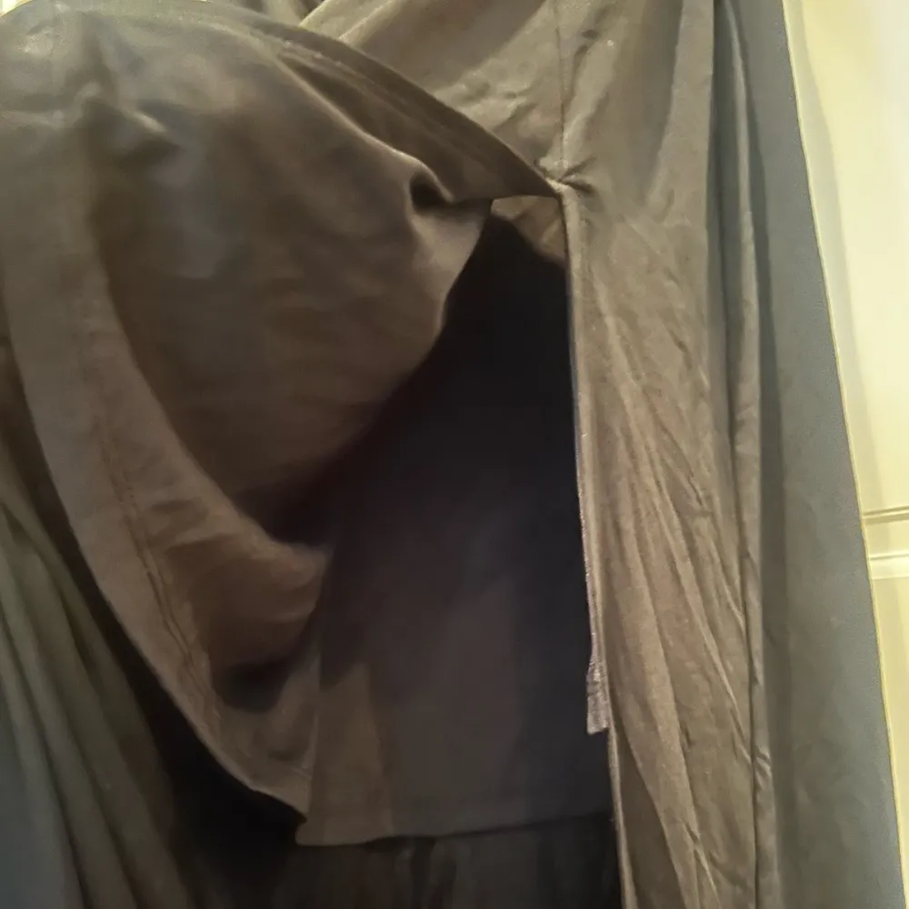 superdown  Aline black maxi dress - Image 2