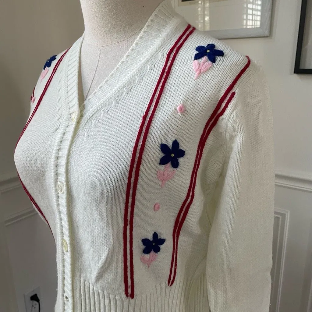 Vintage 70s Starlight Trading Co Embroidered Cropped Cardigan Sweater S White - Image 3