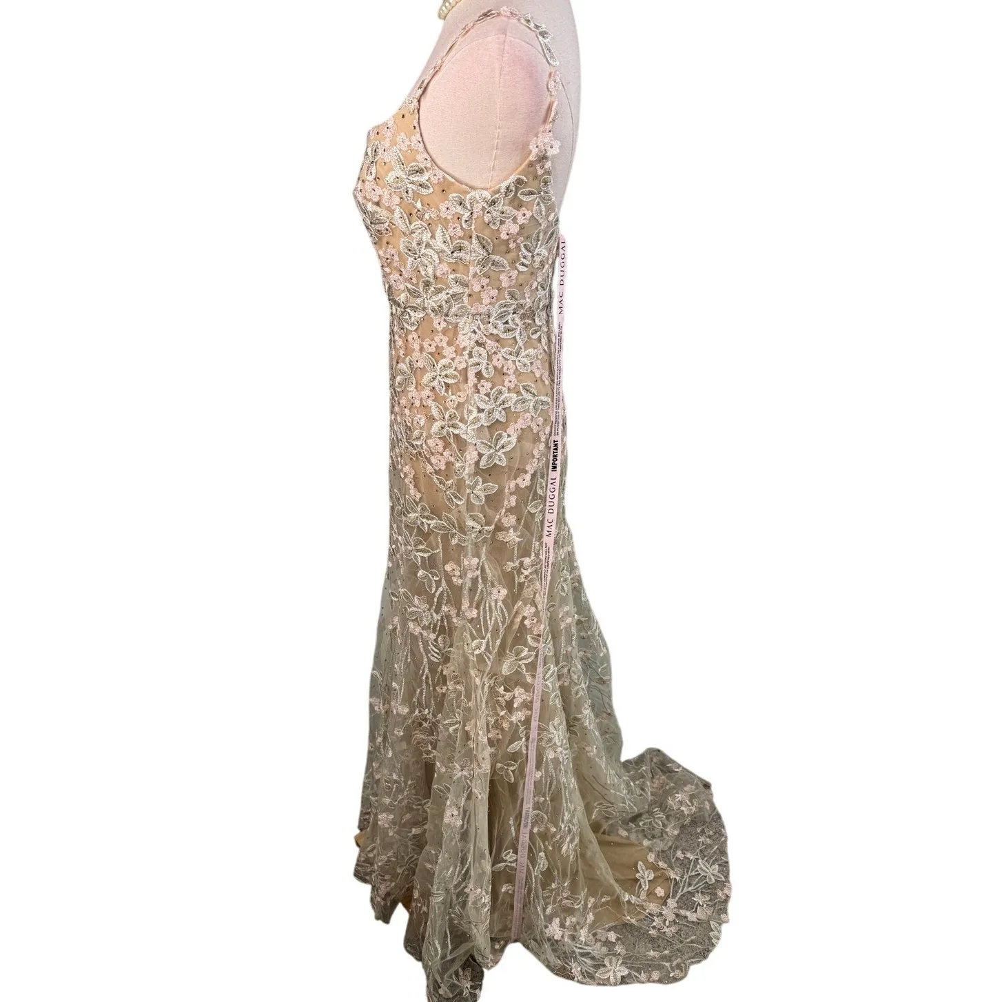 Mac Duggal Embroidered Floral Tulle Gown formal dress nude pink white Size 4 - Image 6