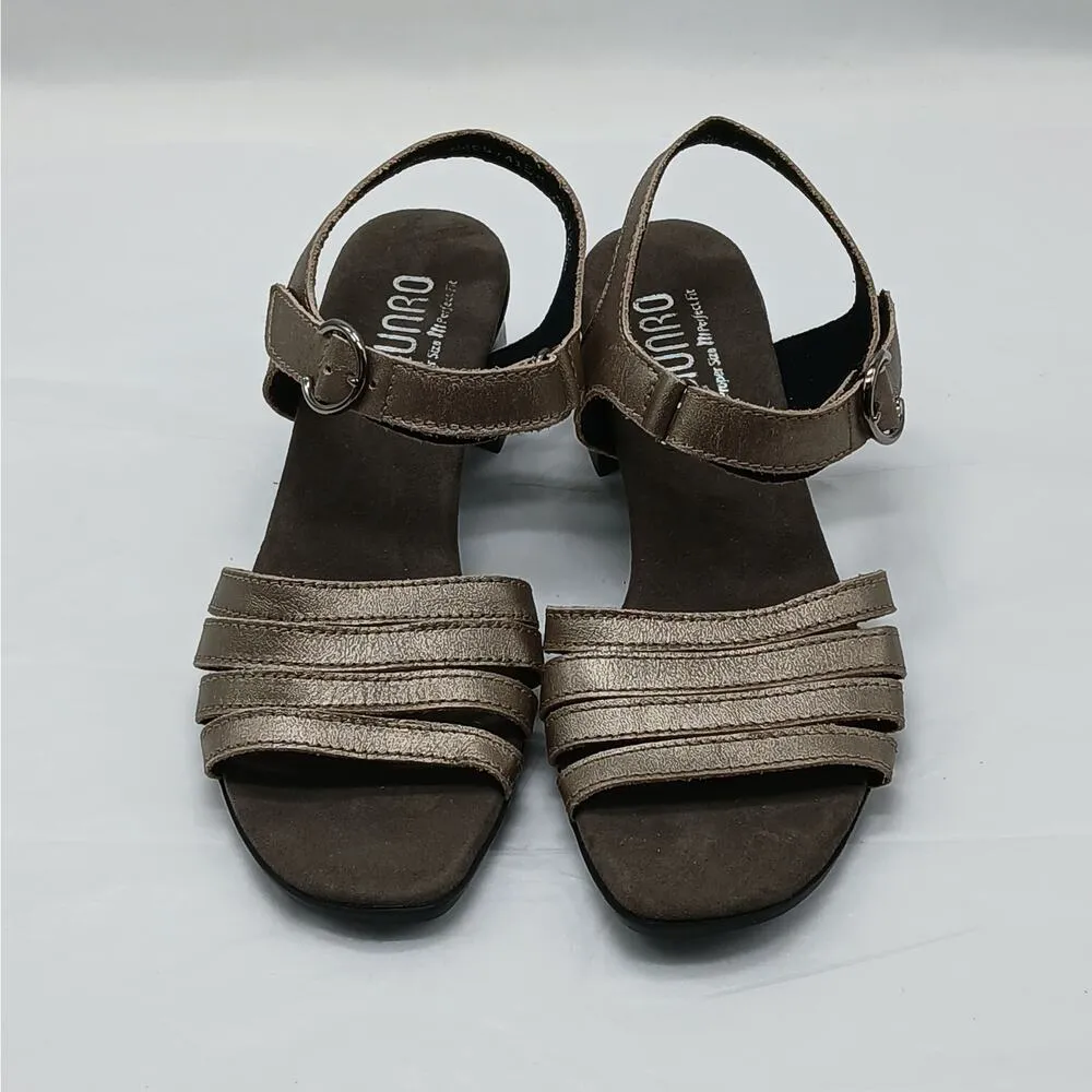 Munro Hallie Strappy Sandal Womens 6M Taupe . Metallic Leather Block Heel Shoes - Image 3