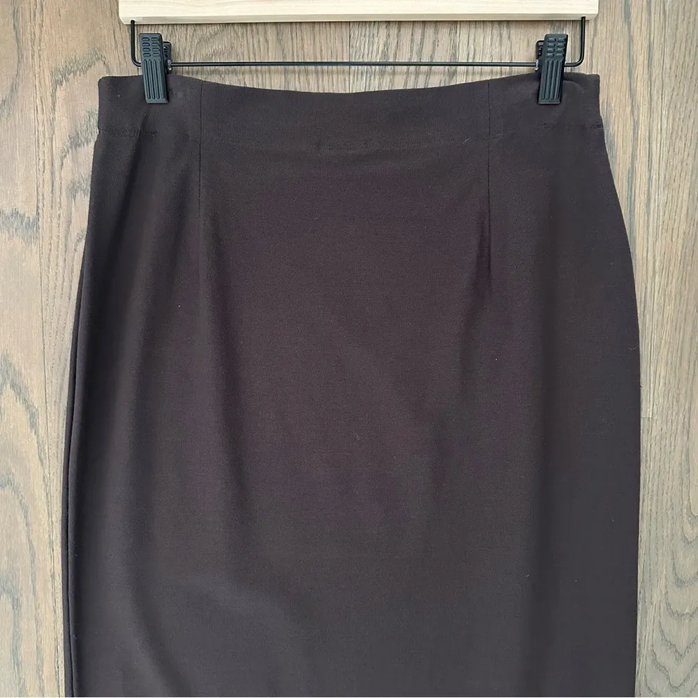Eileen Fisher Lightweight Viscose Knit Jersey Midi Pencil Skirt in Brown Large - Image 8