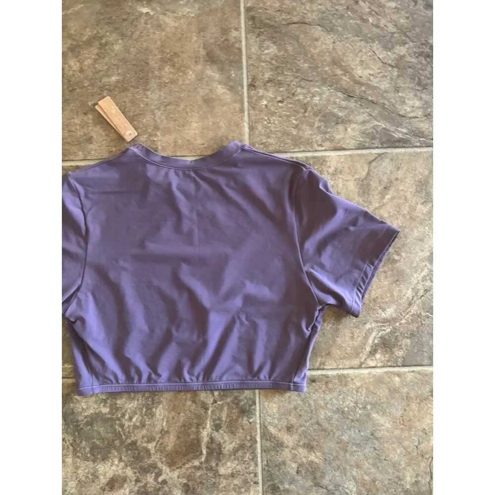 Skims Fits Everybody Super Cropped T-Shirt Plum Size Large - Image 10