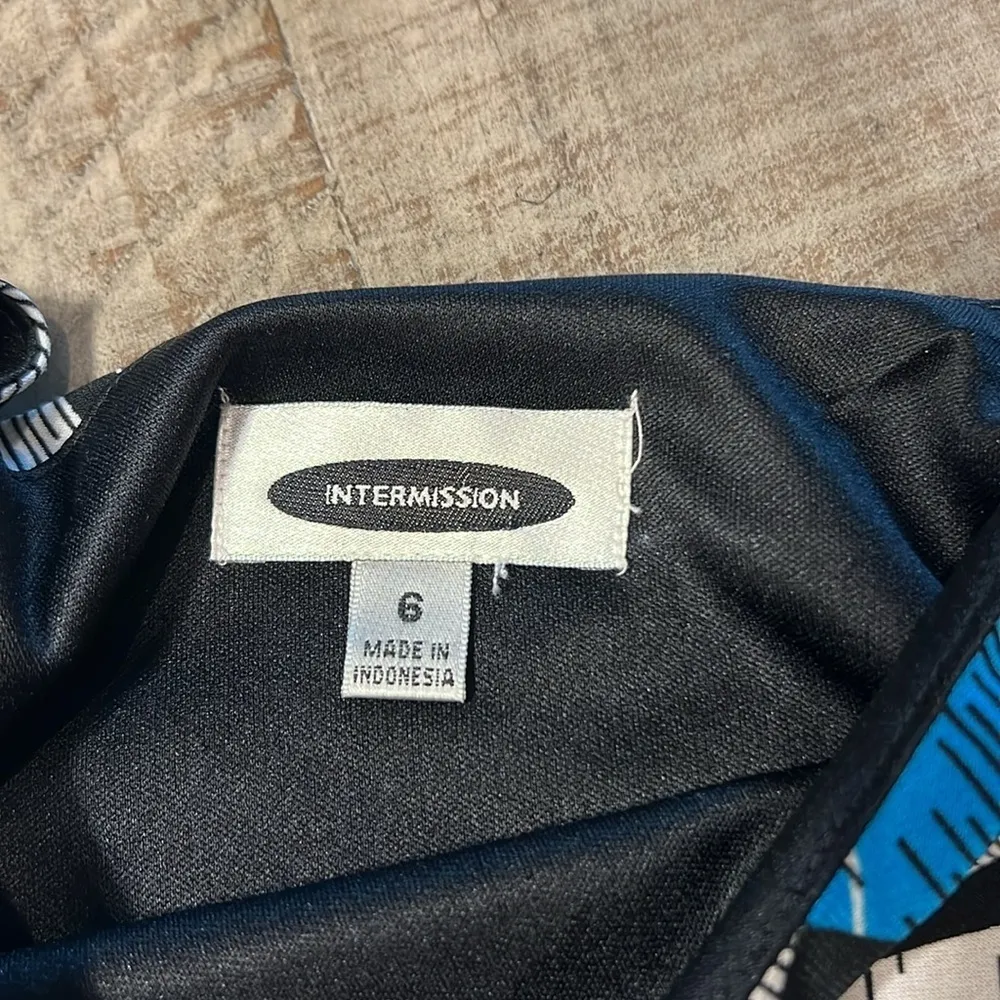 Super cute simple shift dress by Intermission Black Size 6 - Image 3