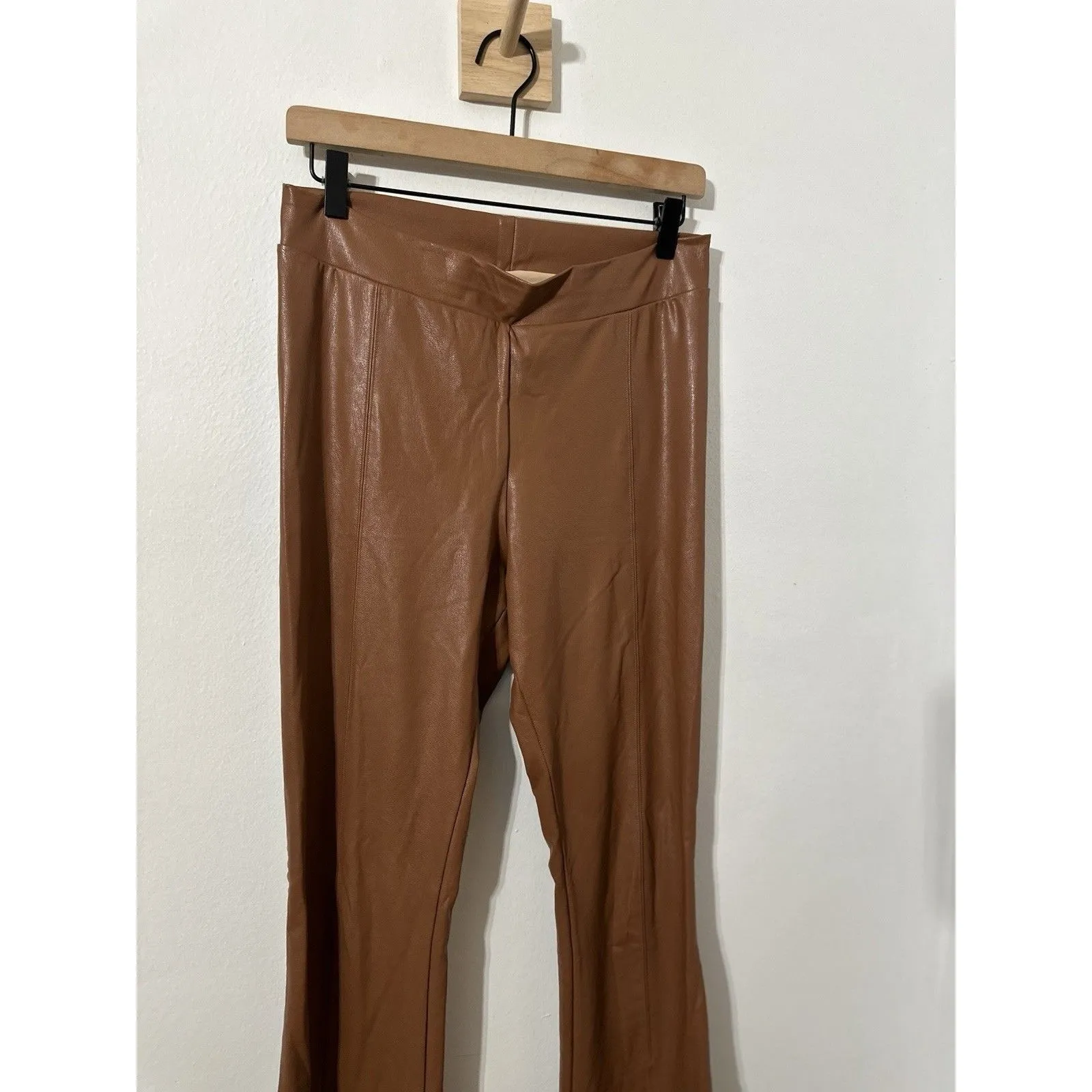 Commando Faux Leather Pull-on Mini Flared Pant in Color Cocoa / Brown Size Med - Image 4