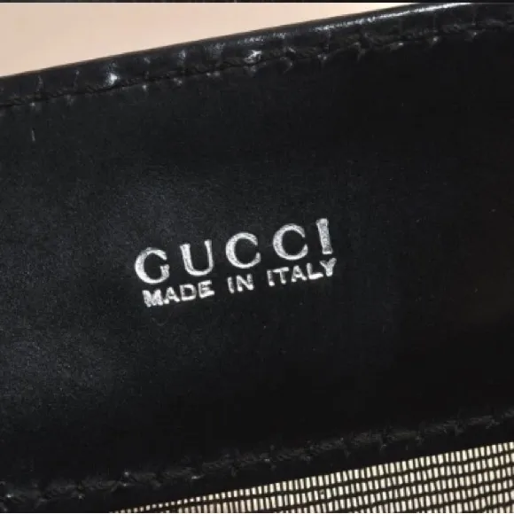 Gucci Black Mesh Tote Bag with Pouch EUC - Image 7