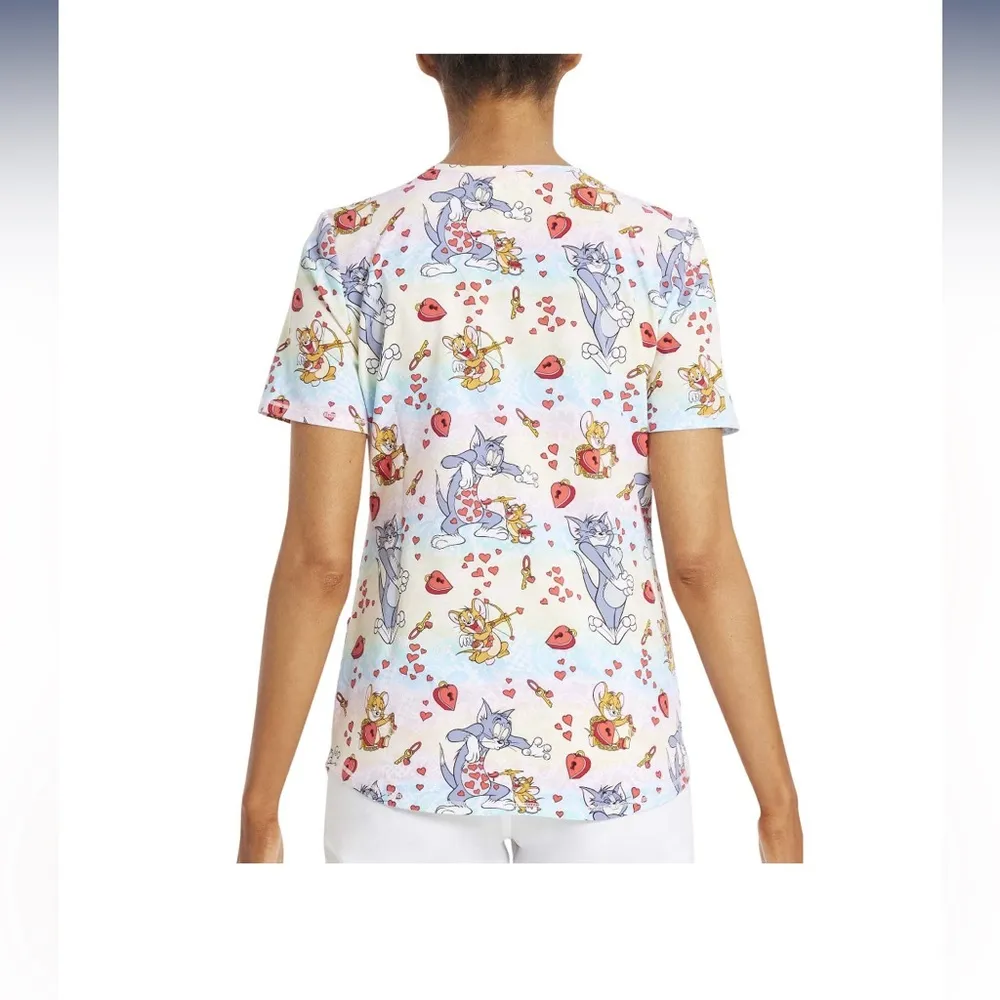 NWT Tom & Jerry Valentine Scrub Top V - Image 4