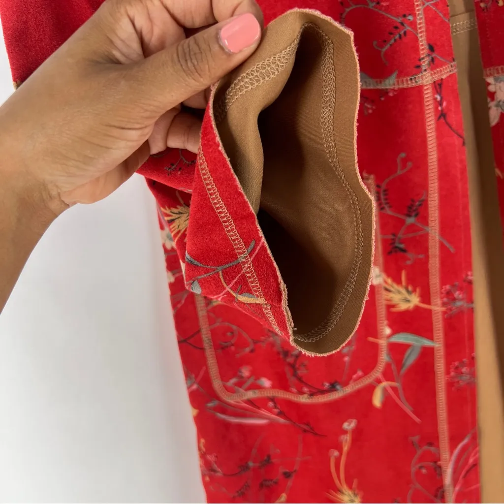 Solitaire Floral Print Faux Suede‎ Cropped Flare Sleeve Long Line Kimono Jacket - Image 6