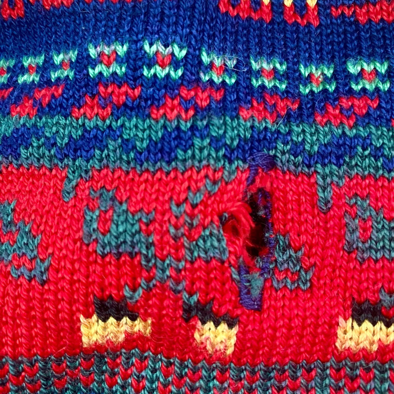 Vintage Blue Knit Cotton Christmas Holiday Sweater Vest Reindeer Womens Medium - Image 16