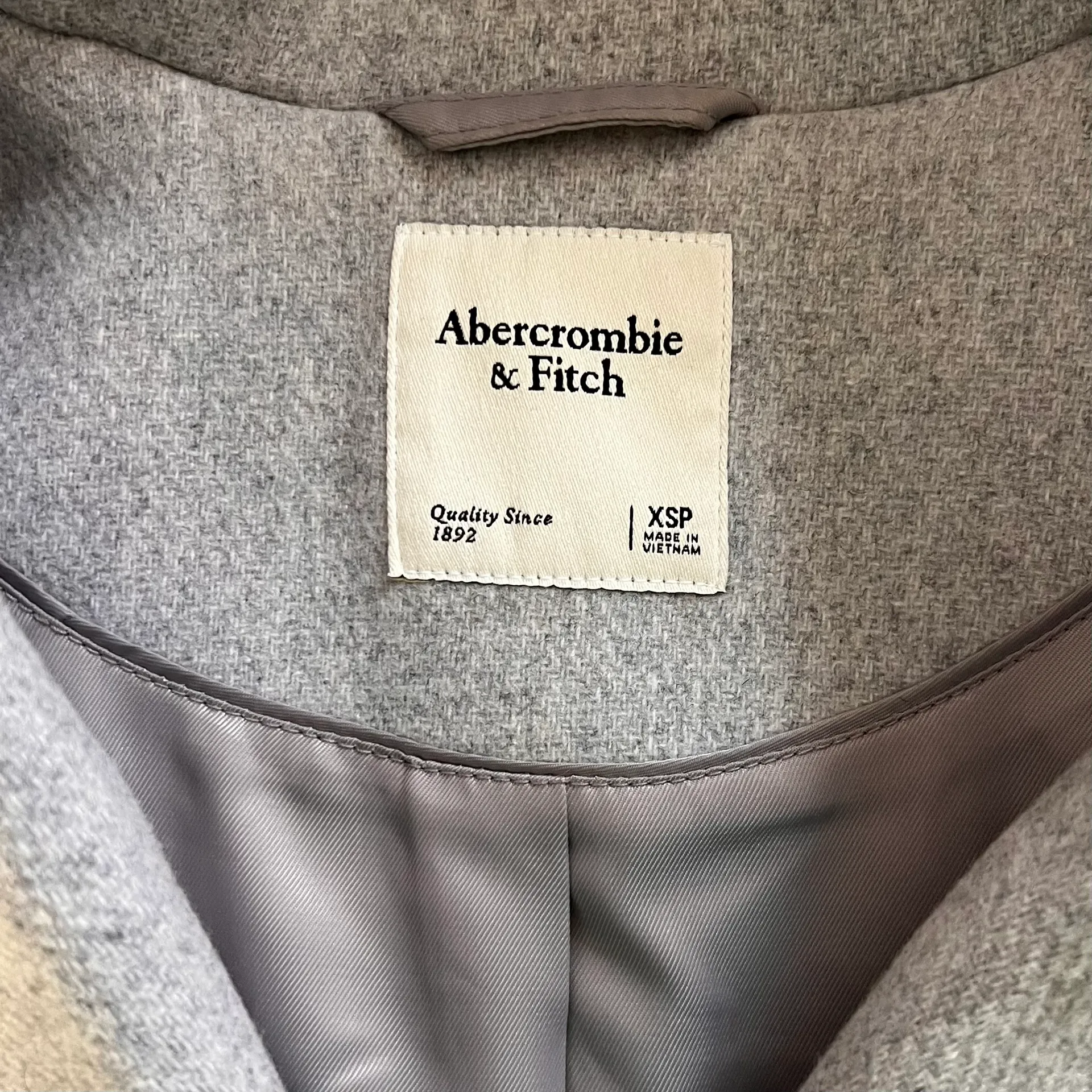 Abercrombie Short Wool Blend Coat - Image 5