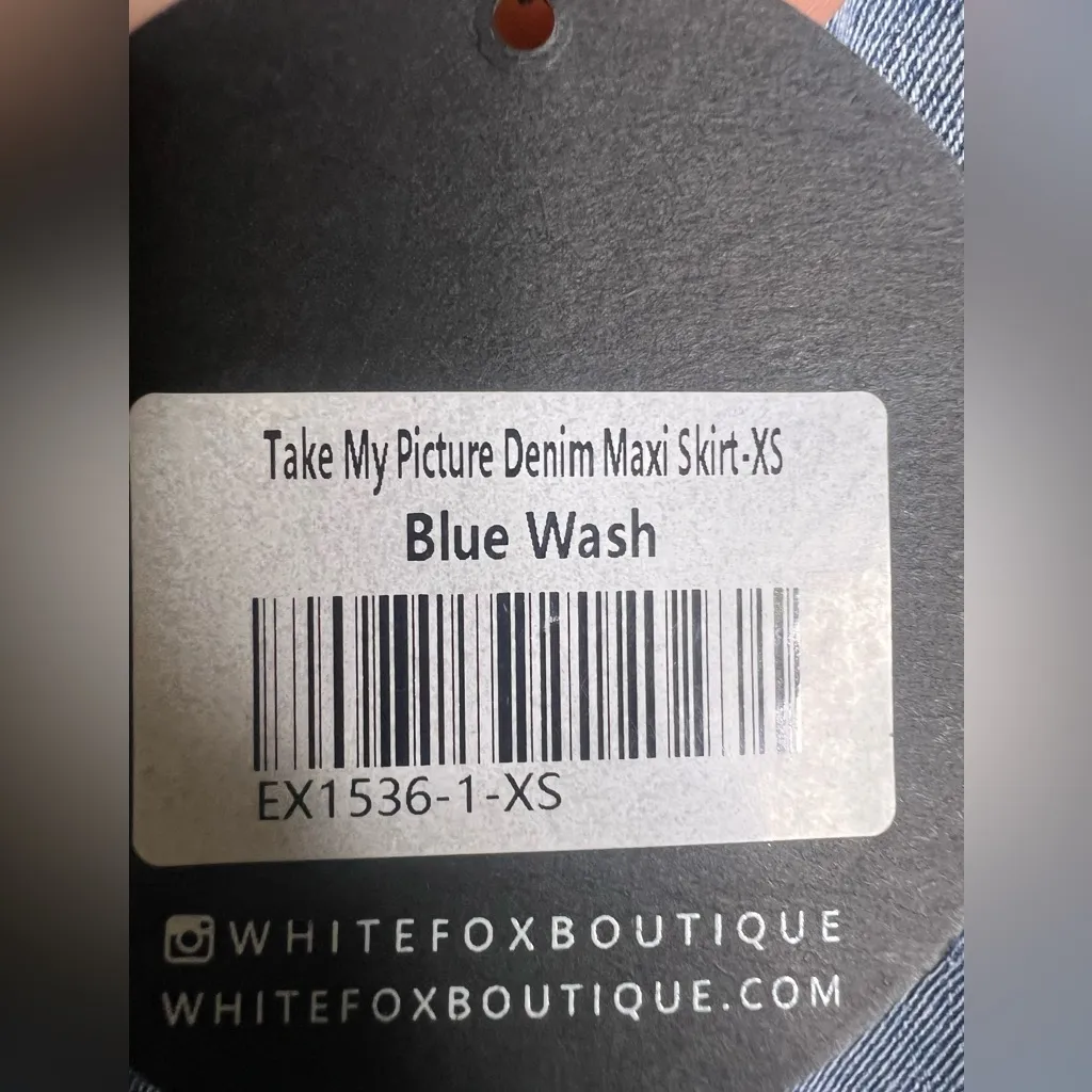 White Fox Boutique Take My Picture Denim Maxi Skirt – Blue Wash.  size XS. NWT - Image 10