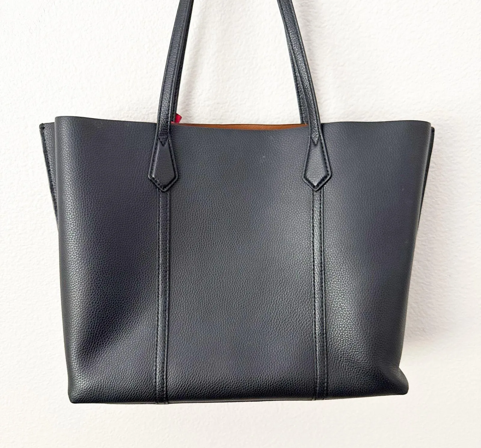 TORY BURCH | Perry 3 Compartment Tote Black Tan Interior Red Logo Charm Gold - Image 5