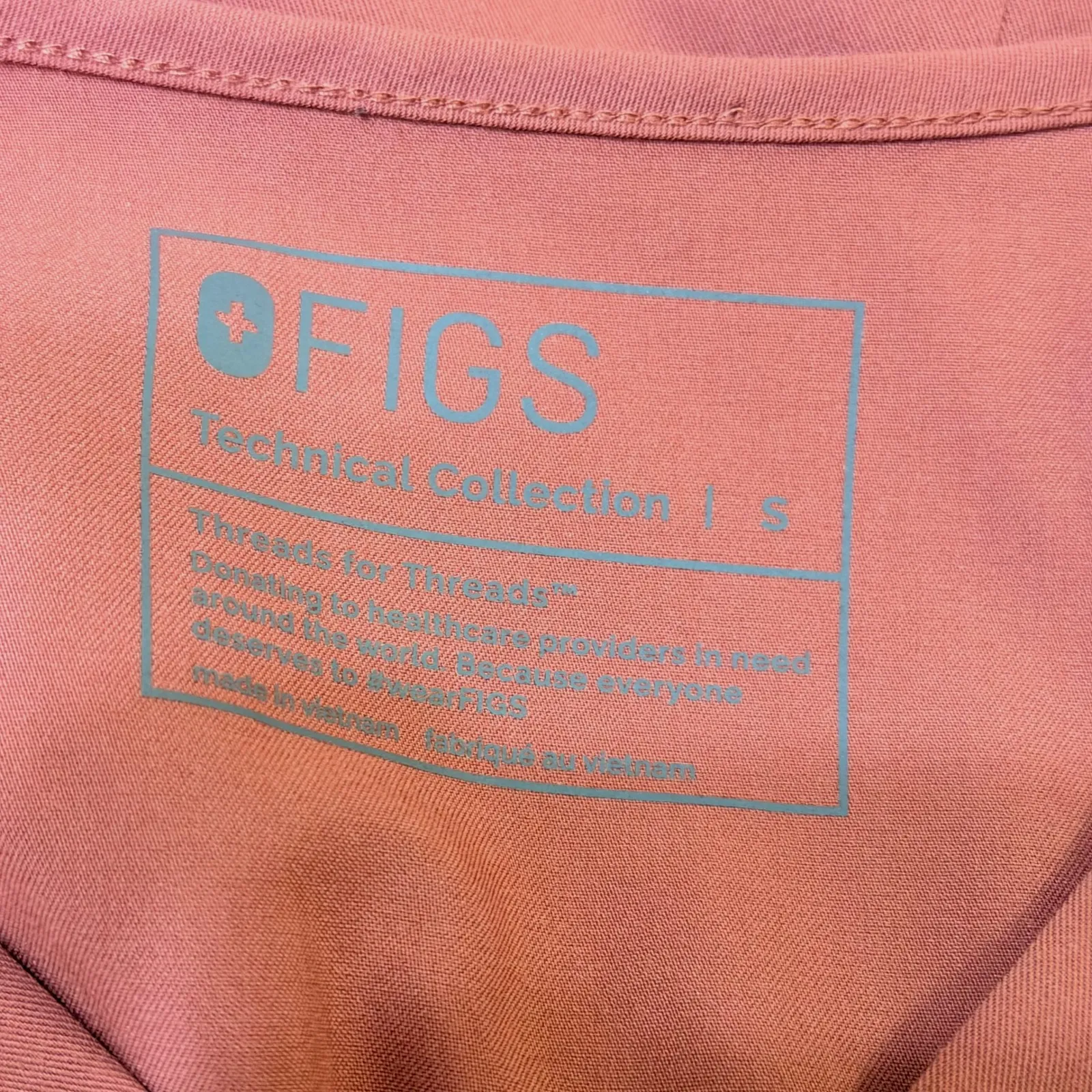 FIGS‎ Scrub Catarina One-Pocket Top V Neck Short Sleeve Mauve Pink Size Small - Image 6