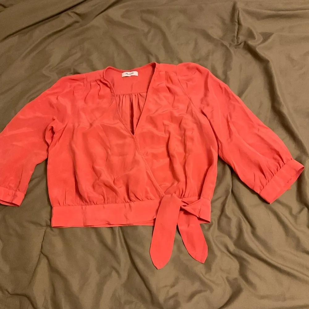 Madewell | Tops | Madewell Silk Sash Tie Front Wrap Coral Crop Top - Image 2