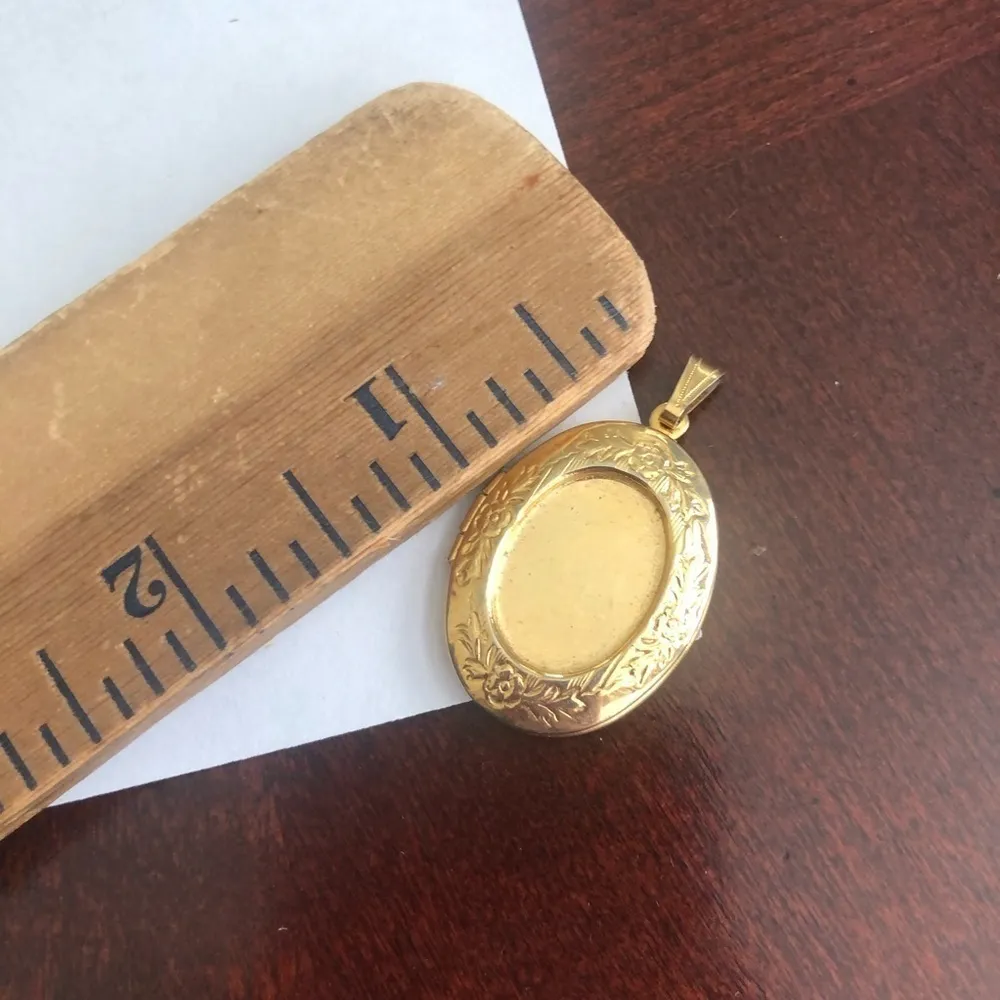 Vintage Locket Pendant - Image 3