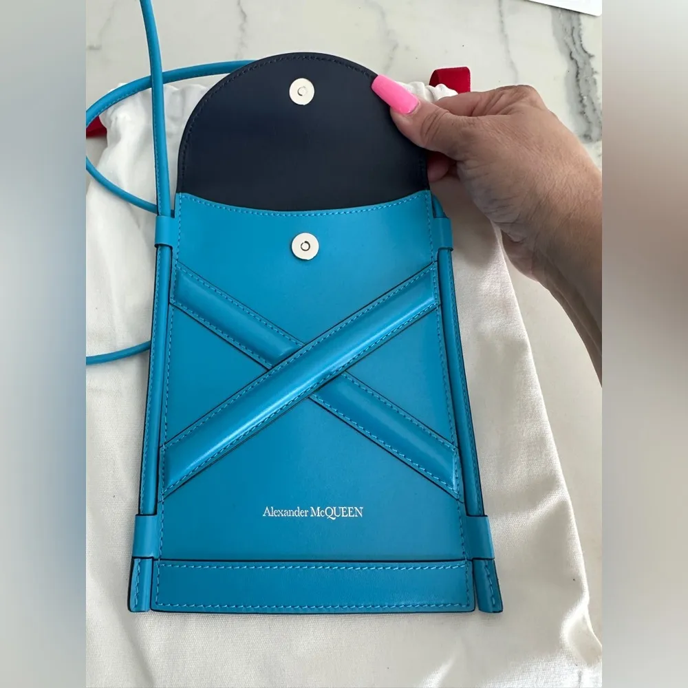 Alexander McQueen Curve Crossbody Phone Bag - Image 5