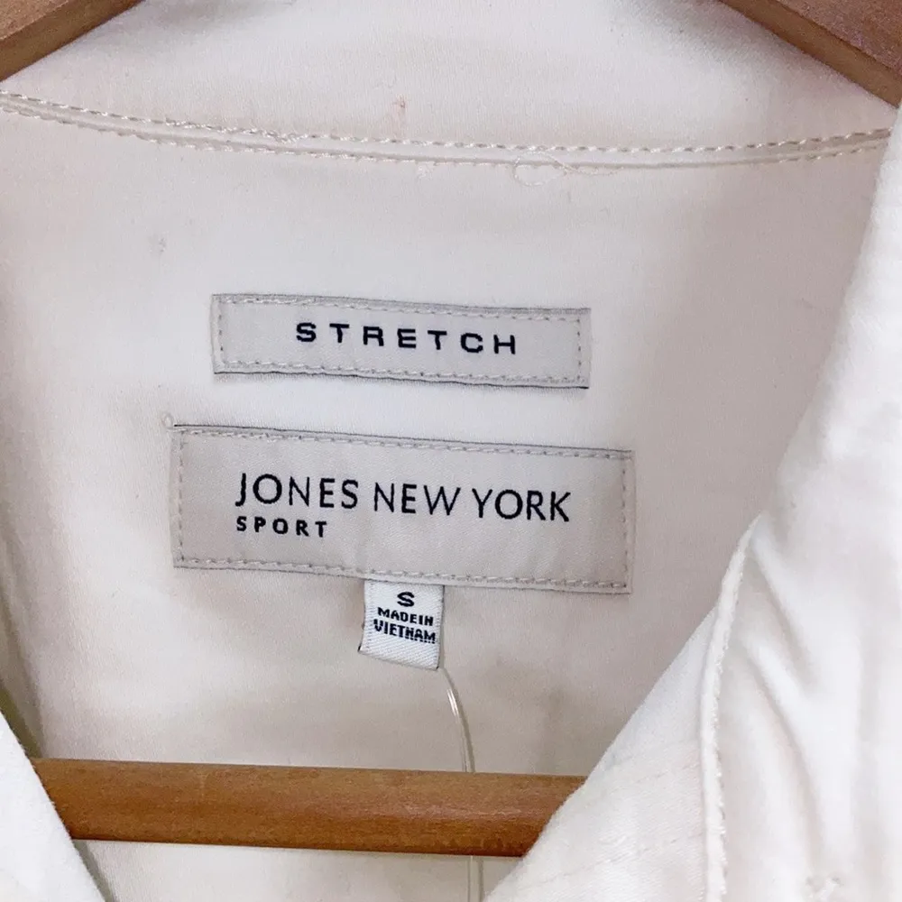 Jones New York Button Front Vanilla Jacket - Image 4
