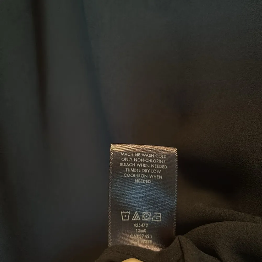 Ann Taylor bell sleeve blouse black - Image 5