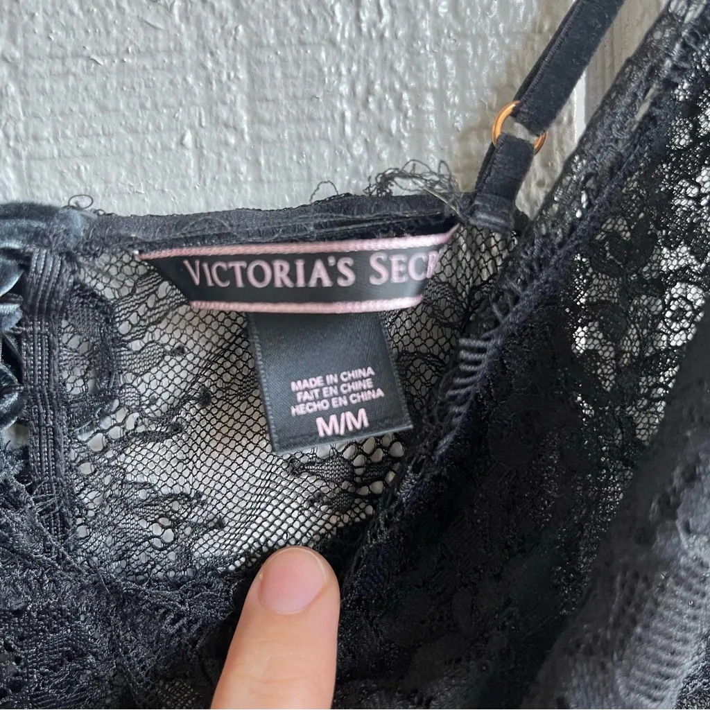 Victoria’s Secret Dream Angels Black Lace Up Back Slip M - Image 3