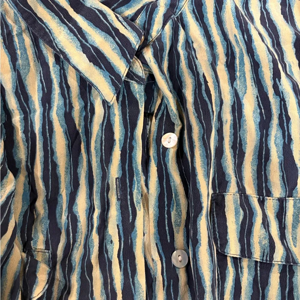 Amanda Smith silk striped button down shirt blouse green L - Image 4