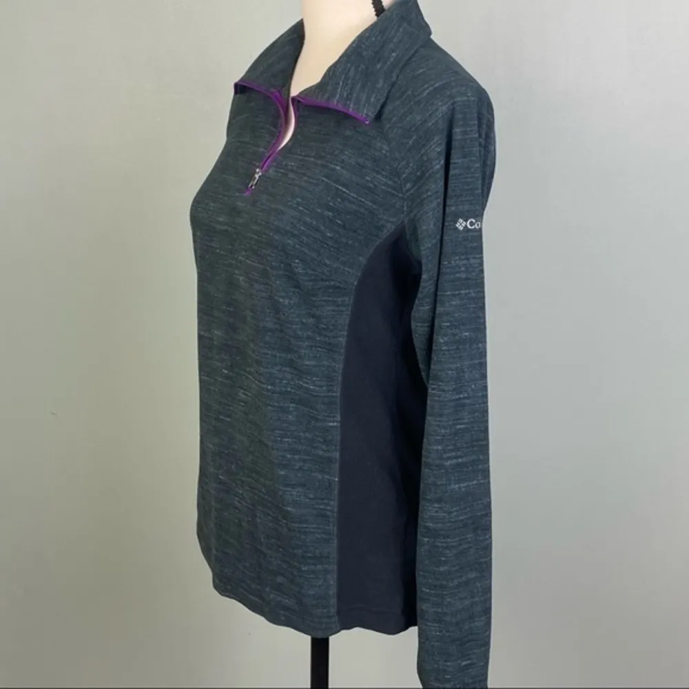 COLUMBIA 1/4 zip cozy fleece in grey with fuchsia trim. Size small. EUC - Image 6