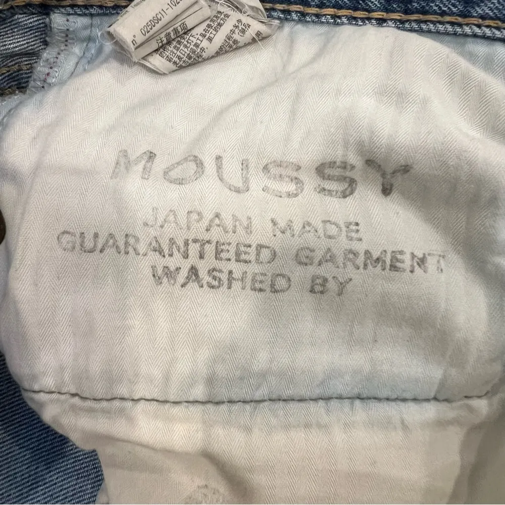 Moussy Distressed Blue Jeans Size 26 - Image 3