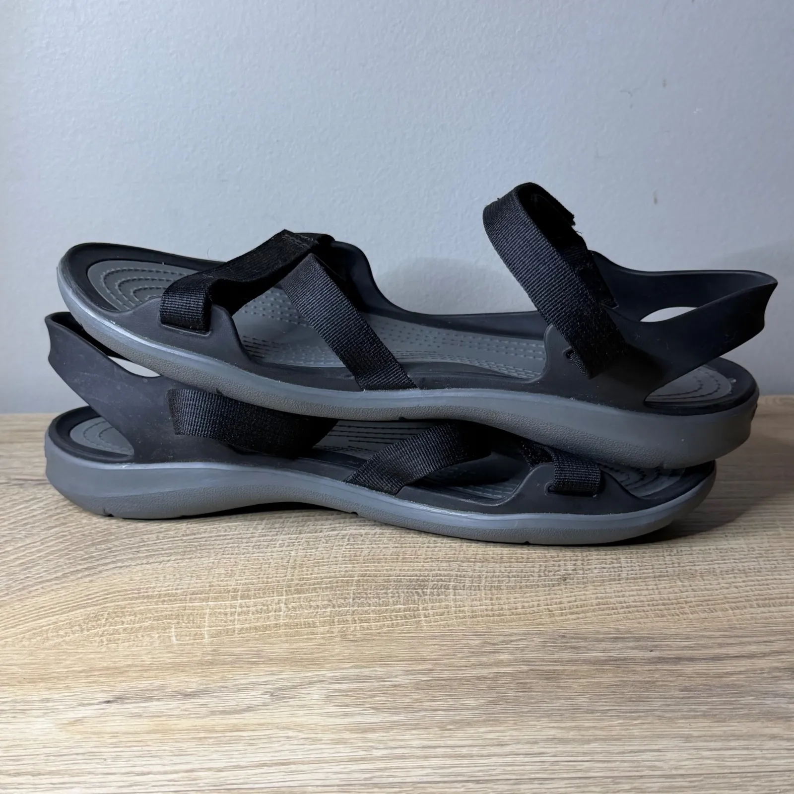 Crocs Swiftwater Sandal Black Grey Strappy Sport Athletic Hiking Water Shoe W 10 - Image 7